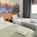 招待所 Centro 萨拉戈萨